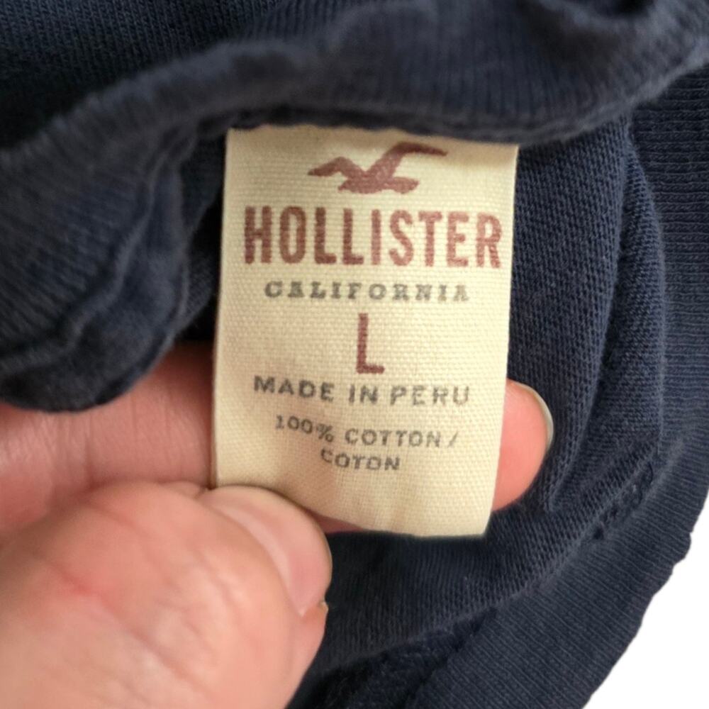 Vintage Hollister Y2K Graphic Long Sleeve Tee Navy Blue Large - Picture 4 of 7